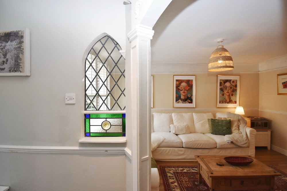 Emerald House in Little Thetford