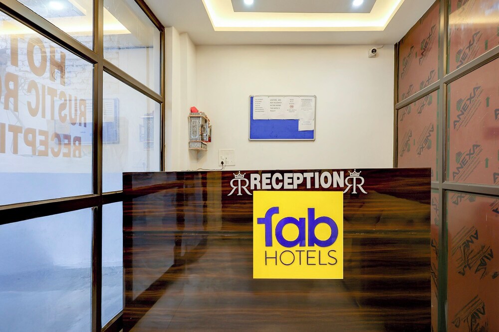 Fabhotel Rustic Roots