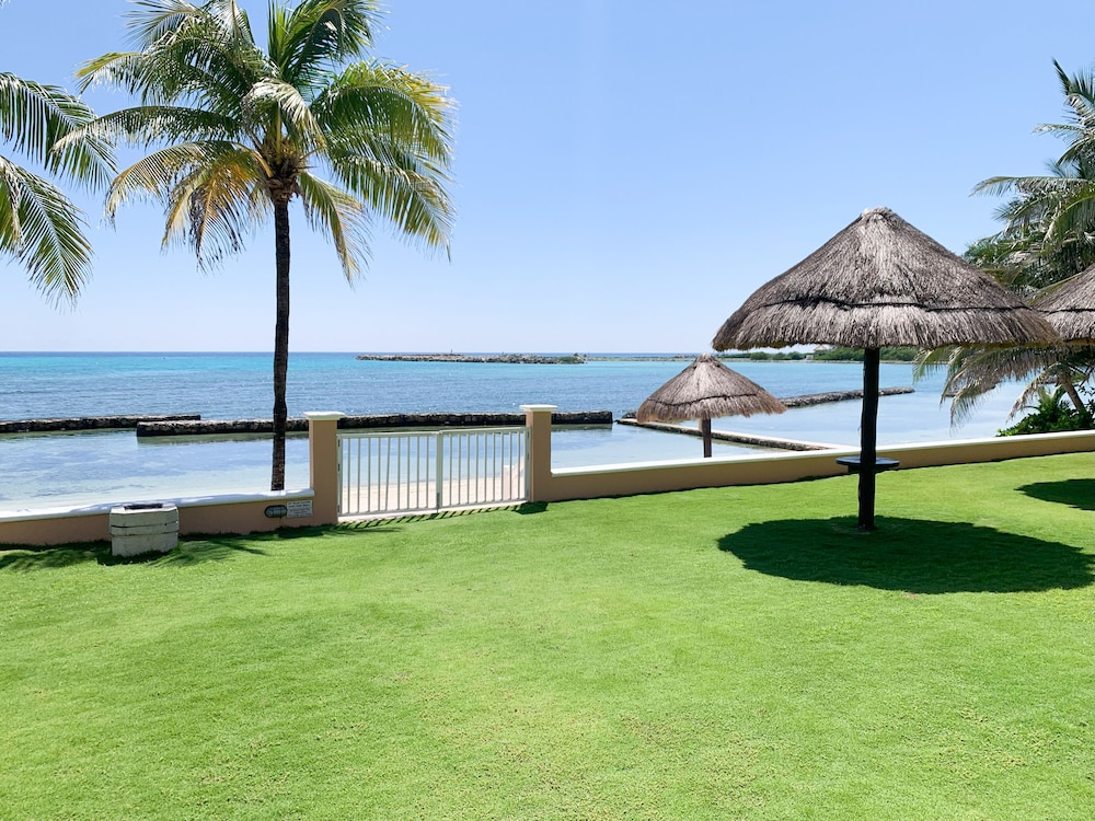Beach Front Luxury condo