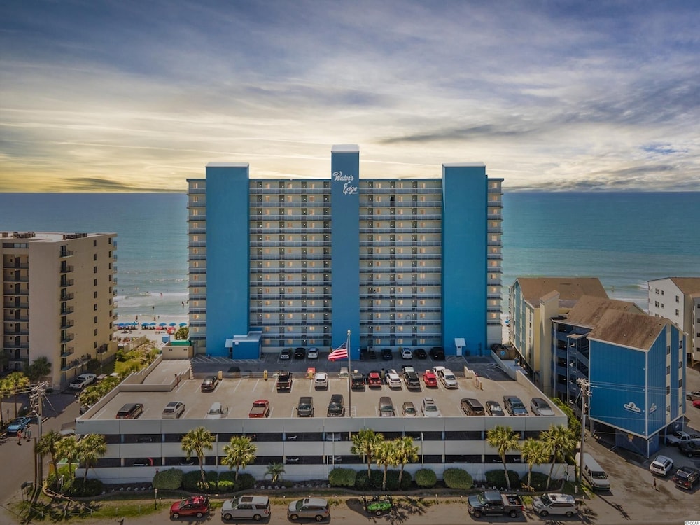 0105 Waters Edge Resort 1 Bedroom Condo by RedAwning view 5