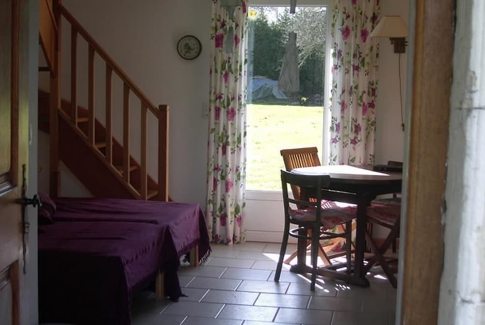 Manoir de la Plane duplex view 2