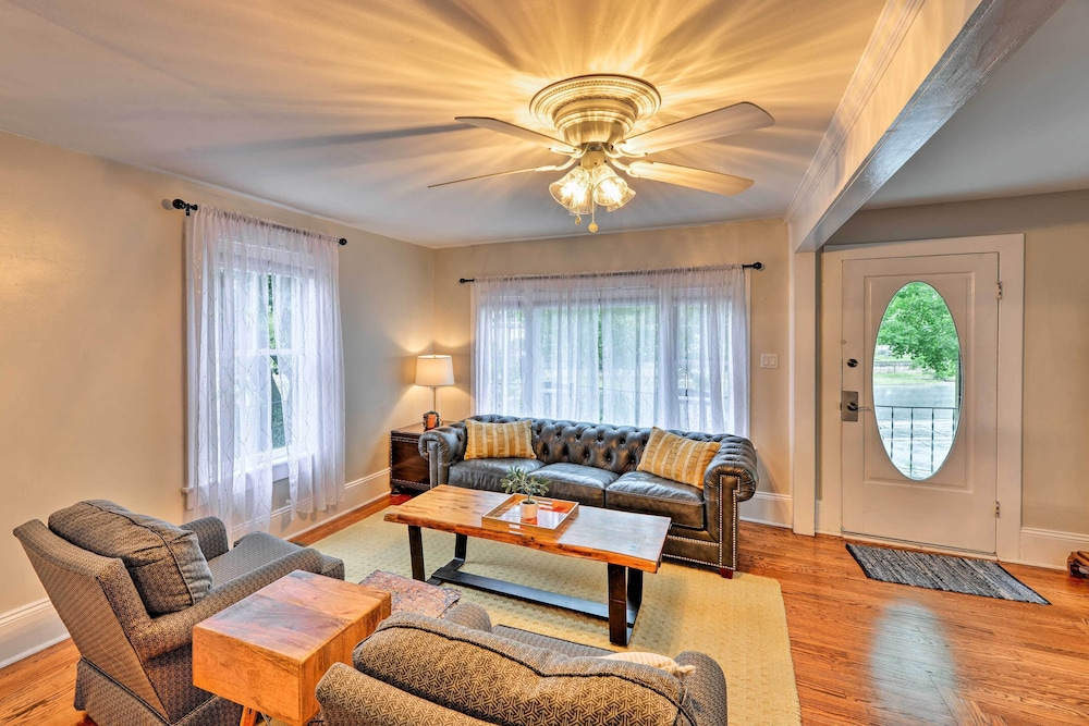 New Bern Home w/ Yard, Grill + Walkable Location view 2