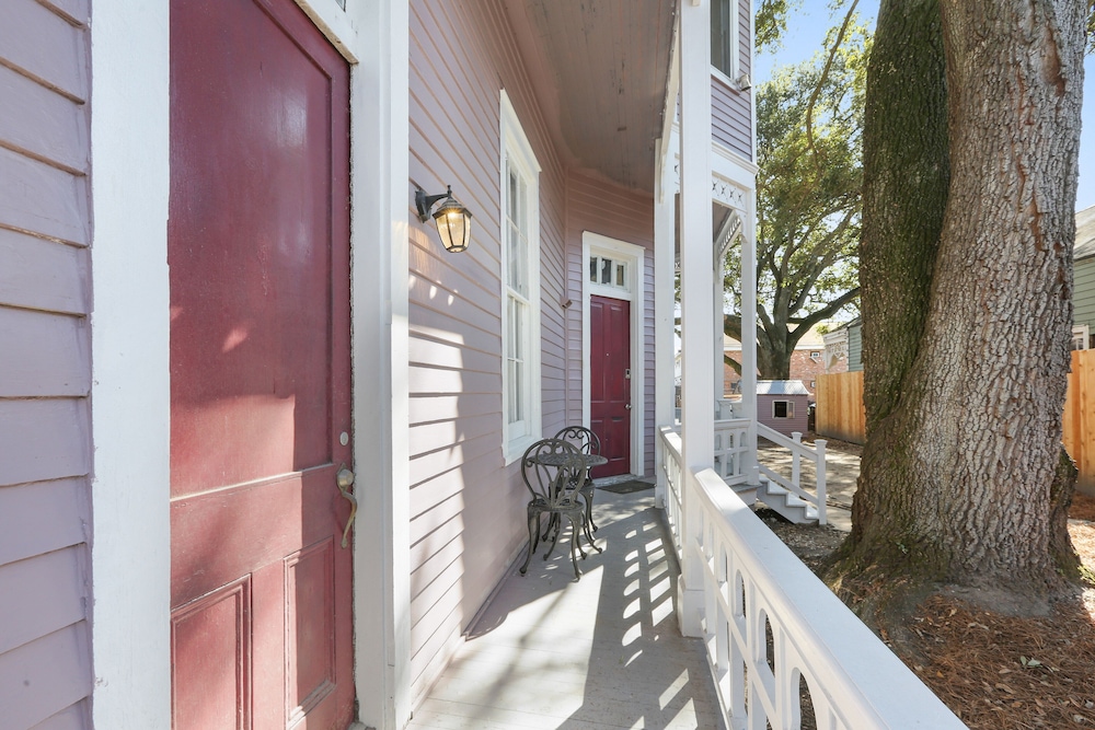 Historic Garden Dist. Victorian Mansion view 5