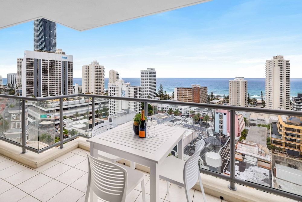 Holiday Holiday Chevron Renaissance
