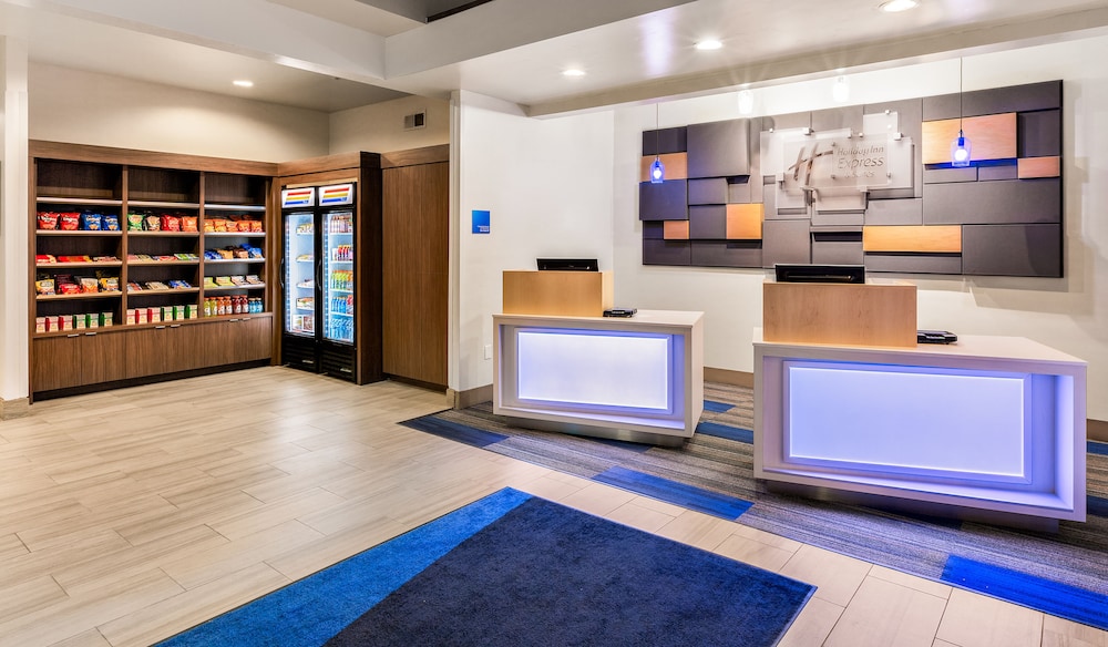 Holiday Inn Express Hotel  Suites Oroville Lake, an IHG Hotel - Property Image 22