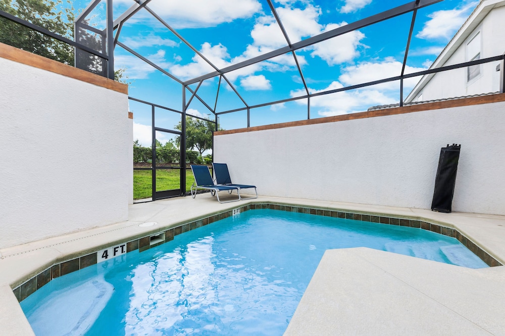 8917 Stinger Drive