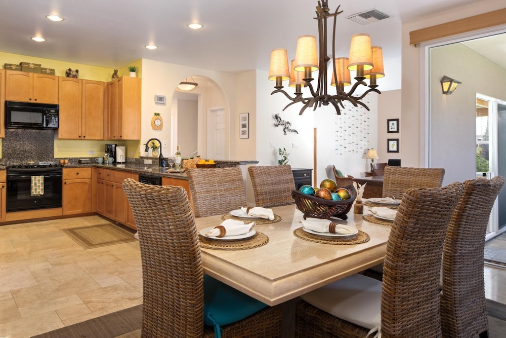 Waikoloa Colony Villas WCV-305 by KBM
