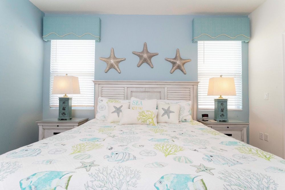 Marvelous 7 Bd w/ Pool Close to Disney @ Solterra 6086 - Image 3