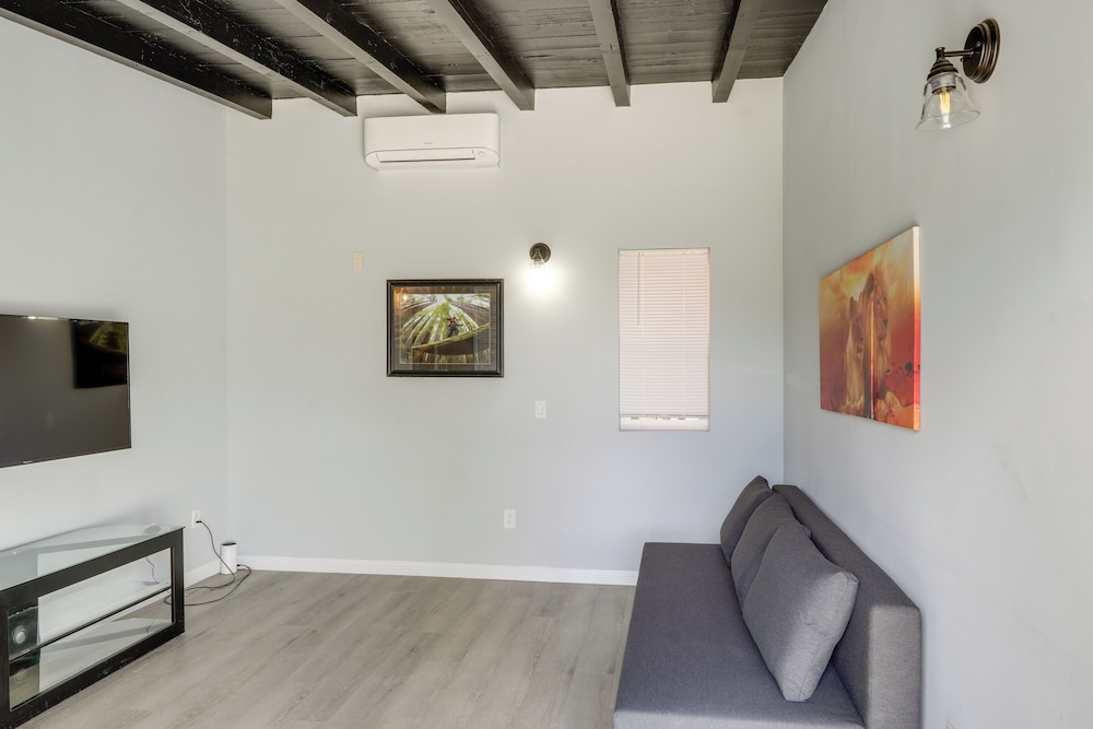 6 Mi to Hiking: Apartment in Frazier Park