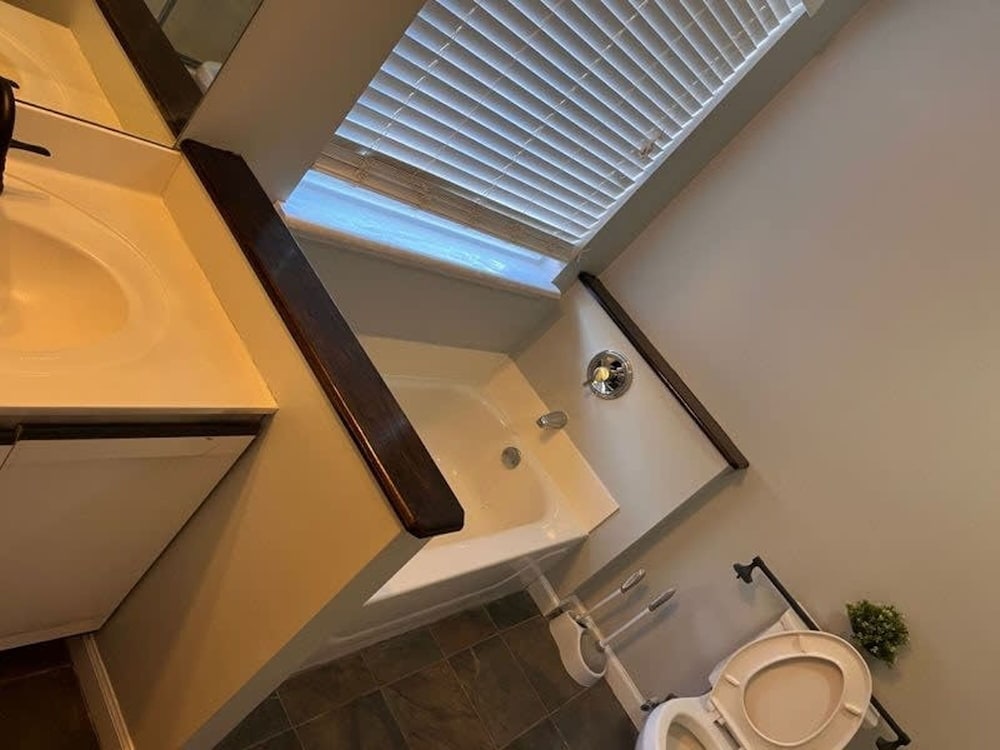 Remodeled and Inviting Free EV Charging Station Level 2