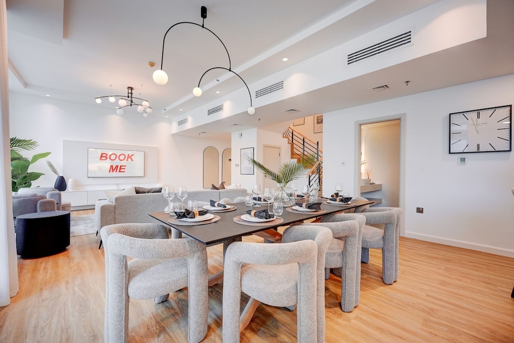 Elegant 4BR - Perfect Stay for Families in Marina
