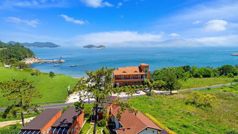 Hanulbora Pension