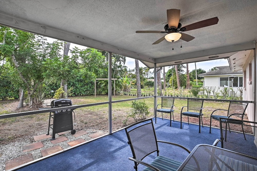 Family-friendly Home ~ 4 Mi to Naples Beach & Pier