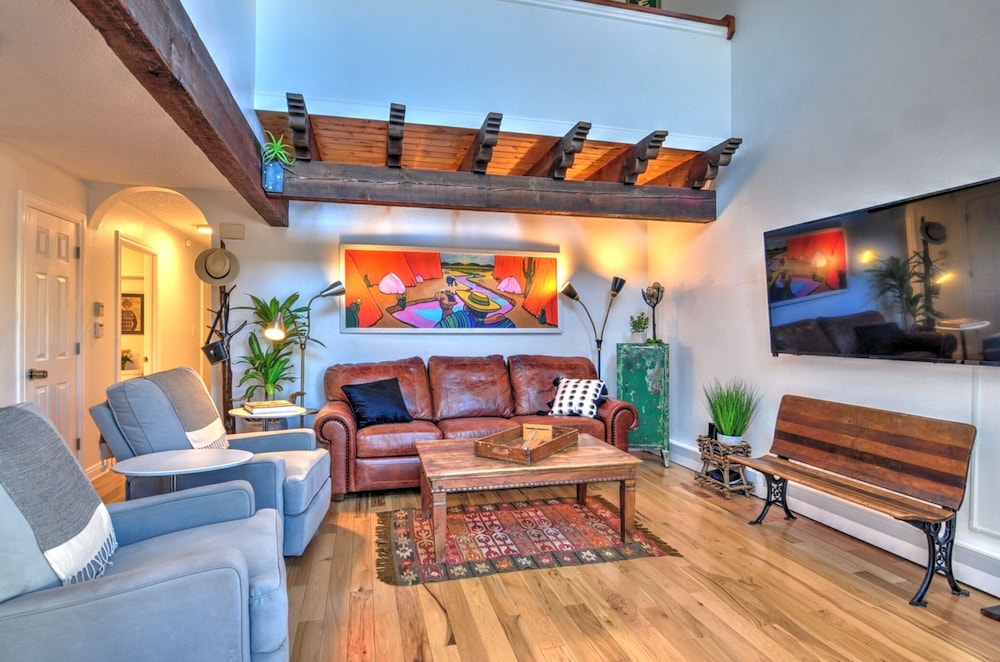 Fairway Desert Vista-valley Views Next To Golf 3 Bedroom Home