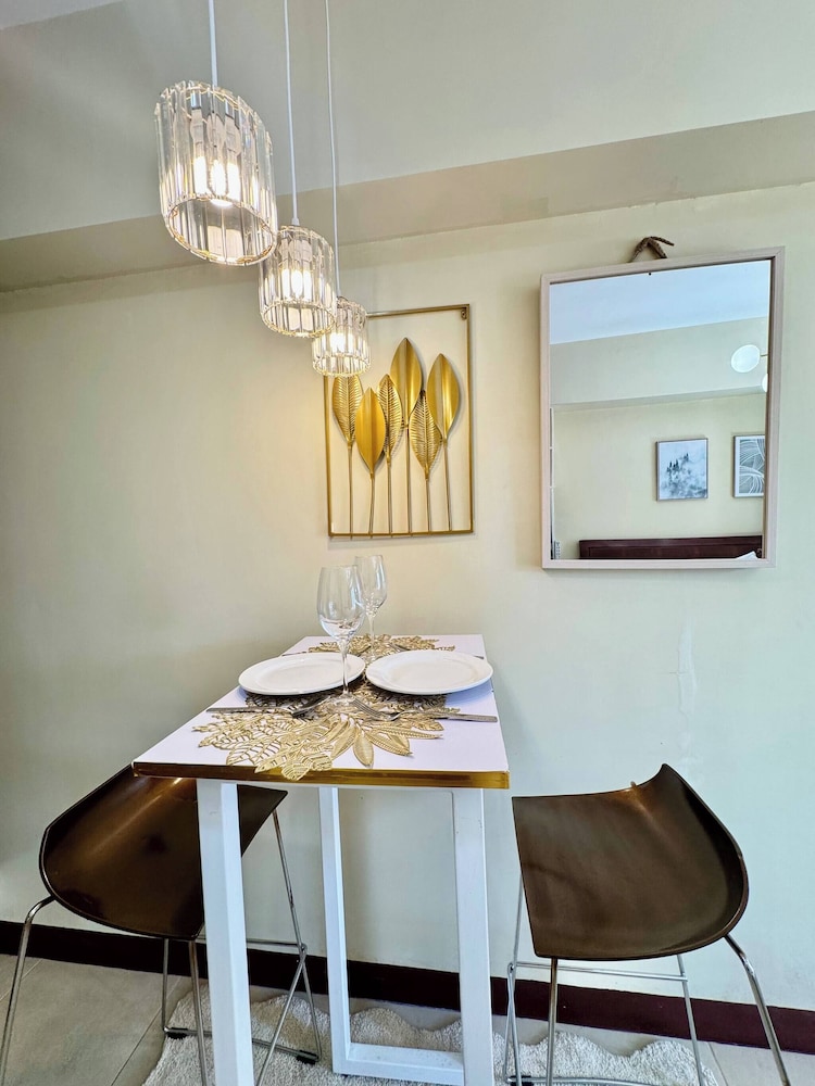 Cozy Studio in Cebu City With Garden View
