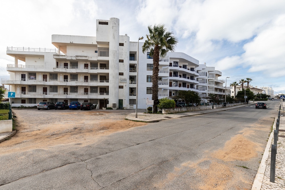 Turigarden Flat in the Center of Olhos Agua