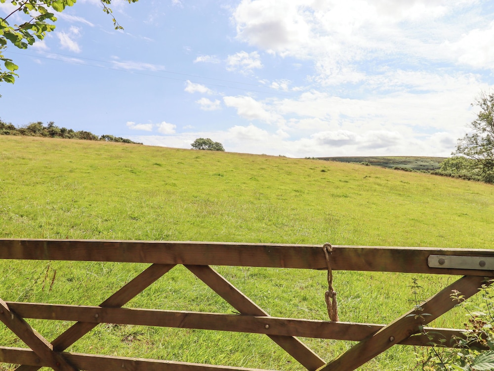 Lingcombe Barn