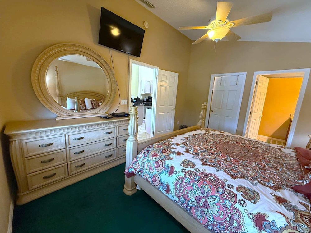 3-bedroom Southern Dunes Pool Home Villa