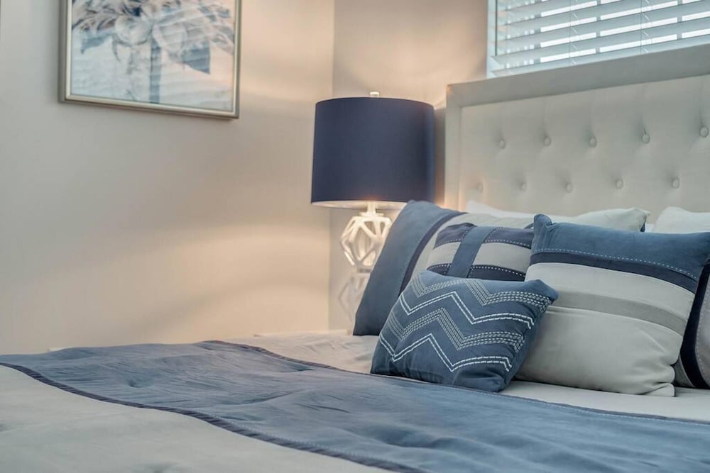 Best Location Property w Pool Located Very Close to Disney and Most Attractions - Image 5