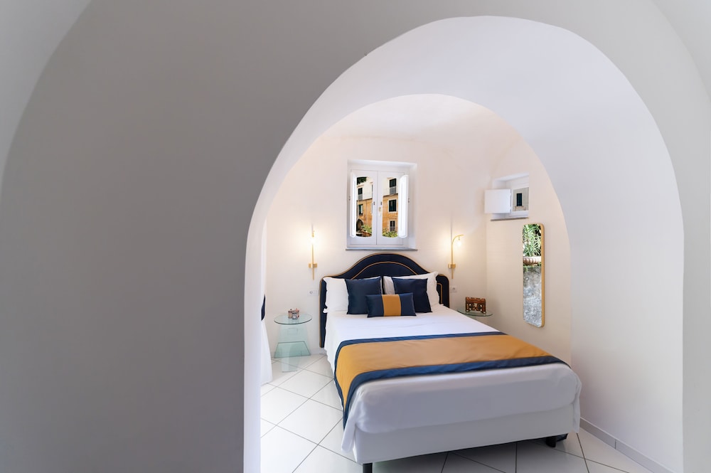 Amalfi Resort