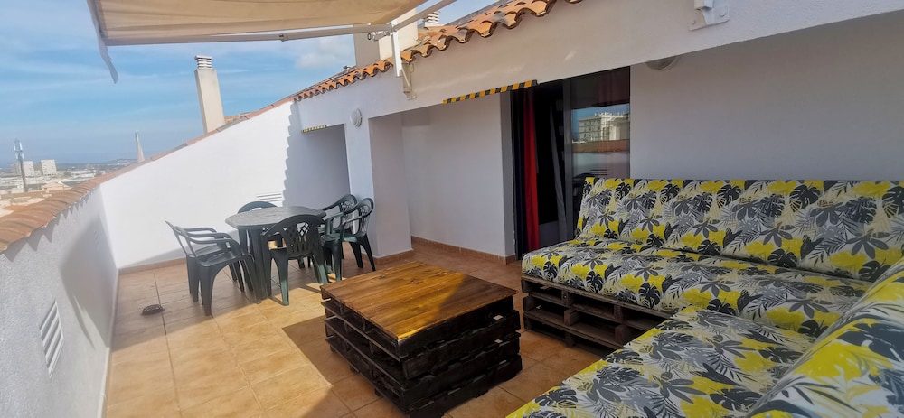 Apartamentos LA PARRETA CENTRO