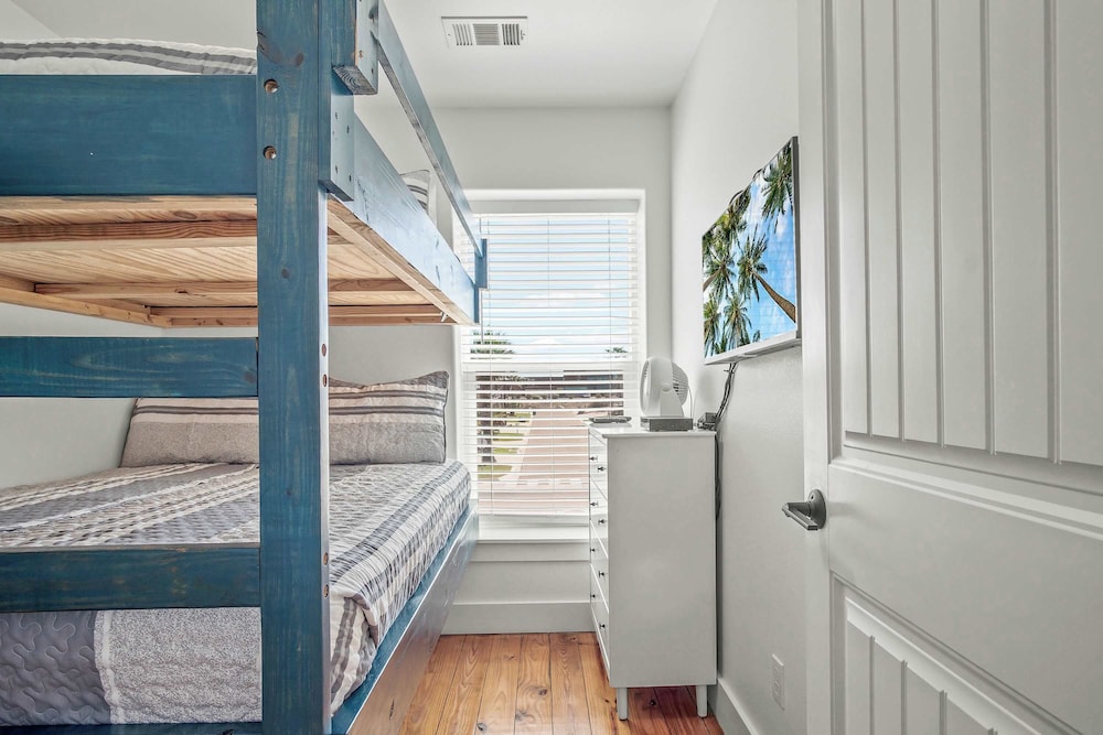 Blessed Getaway Stay for 10!