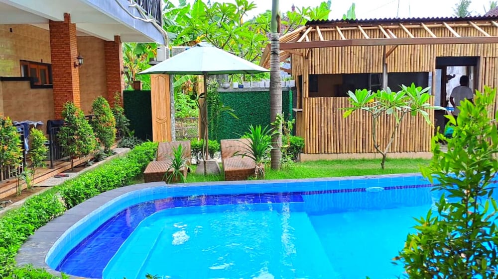 Wahyuga Sari Guest House view 4