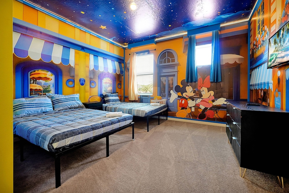 Luxury and Sophisticated 15 BR Ensuite