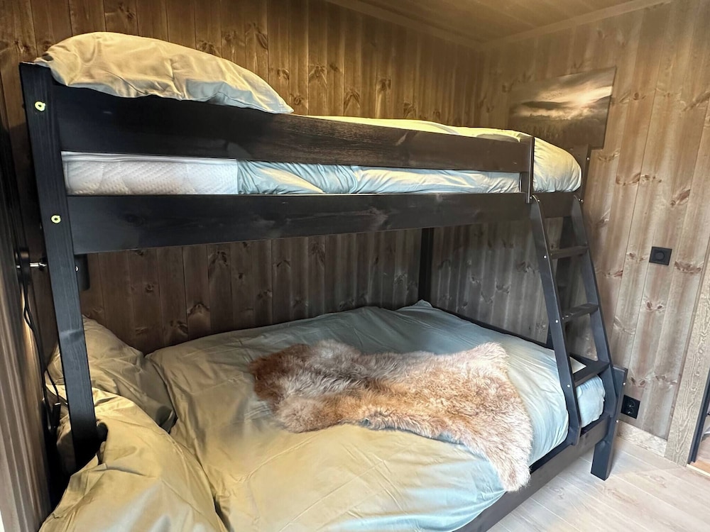 Luxury Holiday Home, Skiing, Sauna, Remote Office