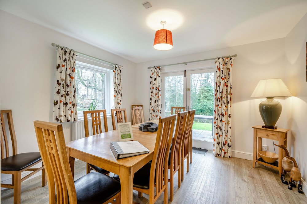 Elm - Woodland Cottages