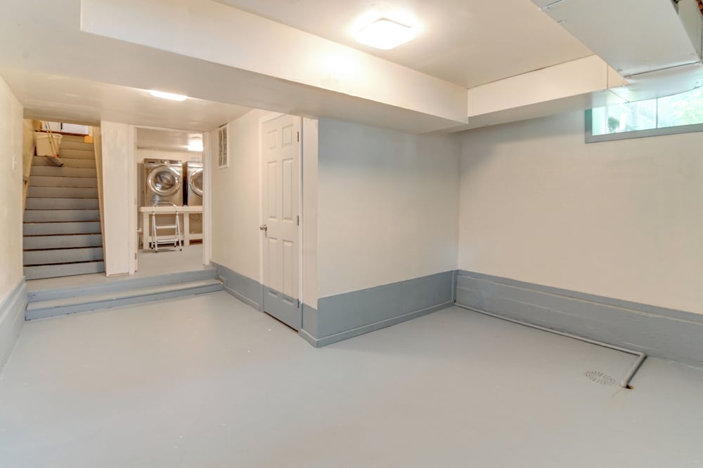 6 Mi to Uptown: Pet-friendly Home in Charlotte