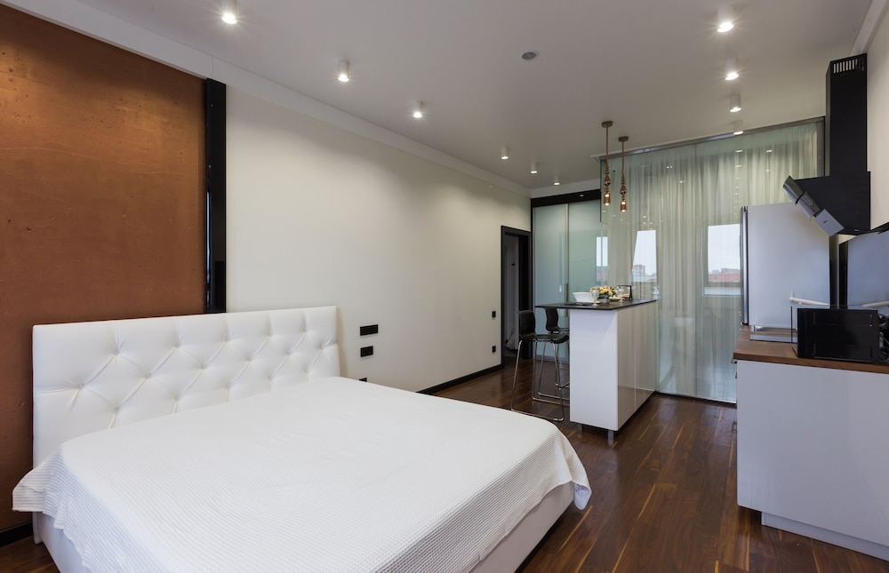 Azbuka apartment on Gostinyi dvor view 3