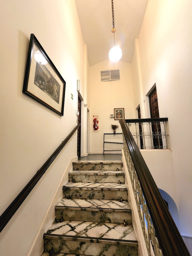 Hostal Torreon
