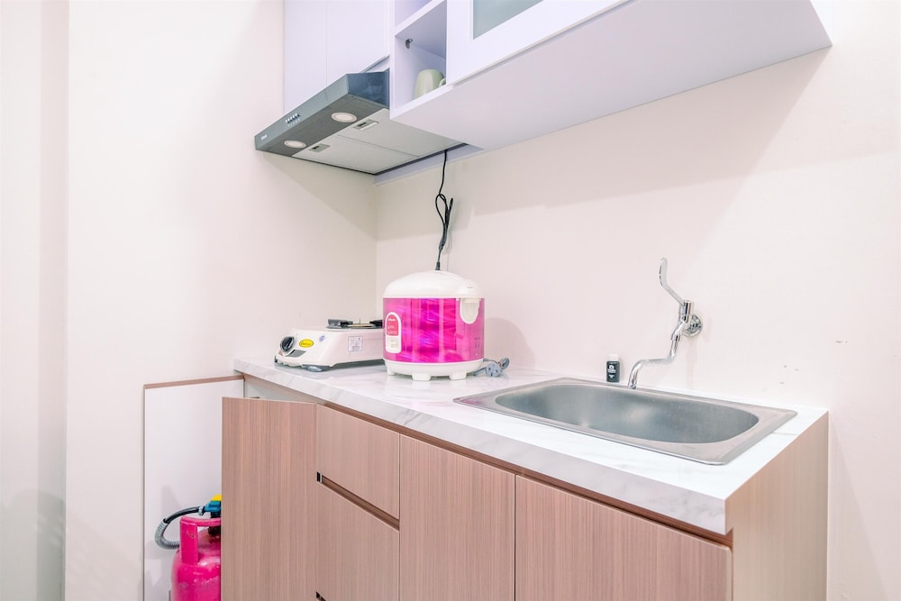 Cool and Warm 2BR at 7th Floor Podomoro Golf View Apartment