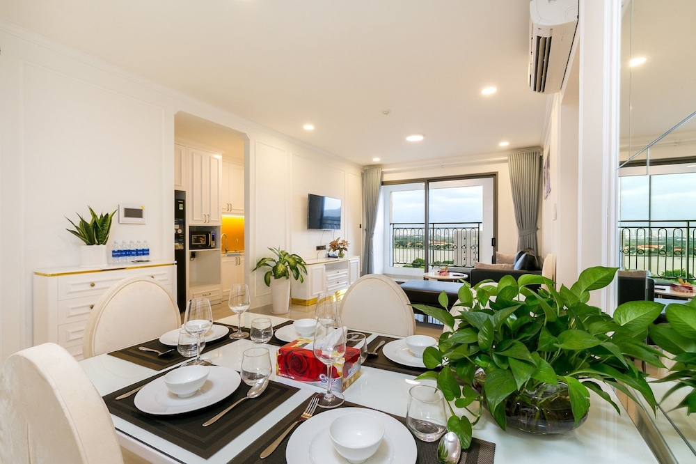Saigon Royal Apartment - MM Home