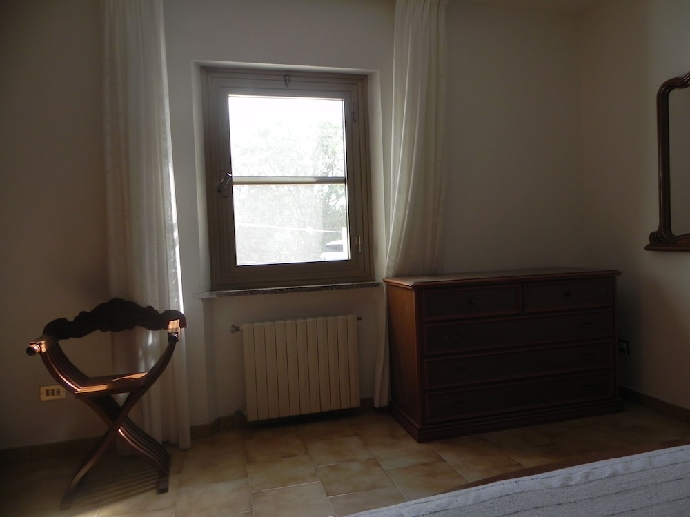 Photo 34