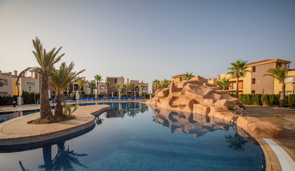 Hotel Ona Las Lomas Manga Club - Image 1