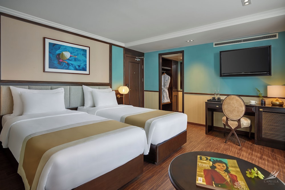 Halong CAPELLACRUISE - Member of Lyra Cruise Collection view 4