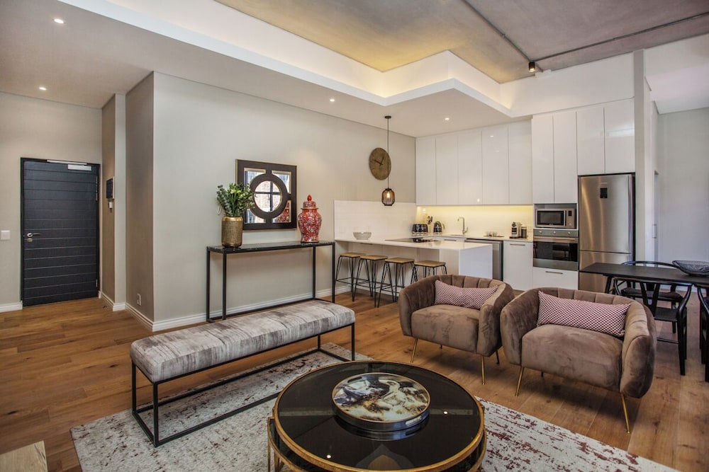 Docklands Deluxe Apartments by ITC Hospitality
