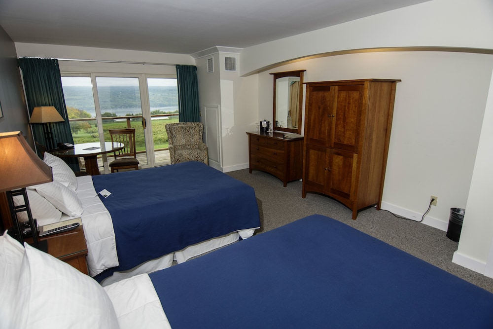 The Inn at Glenora Wine Cellars