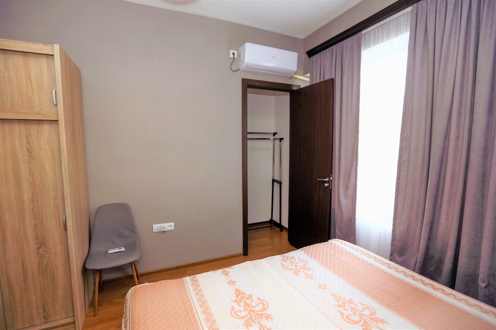 One Bedroom apartment for shopaholics view 5