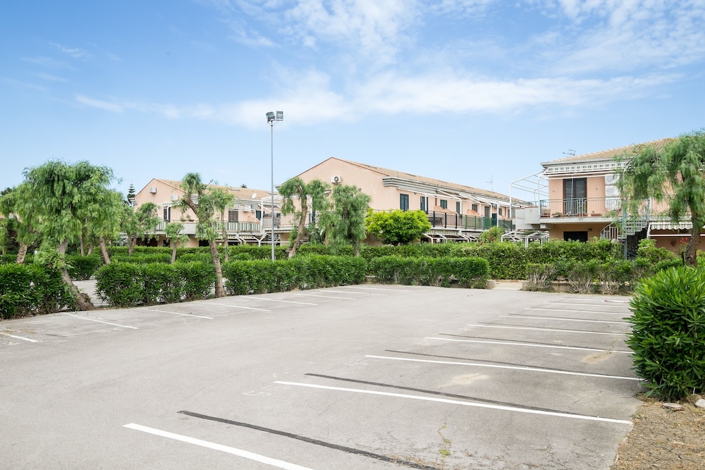 Agave Residence