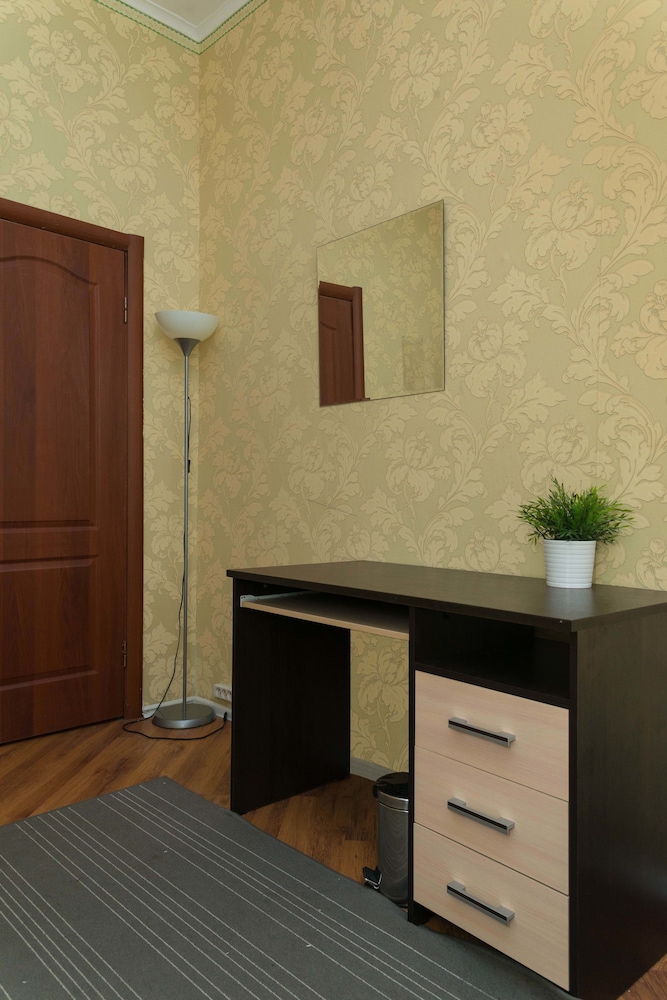 Ideal Mini Hotel - Hostel