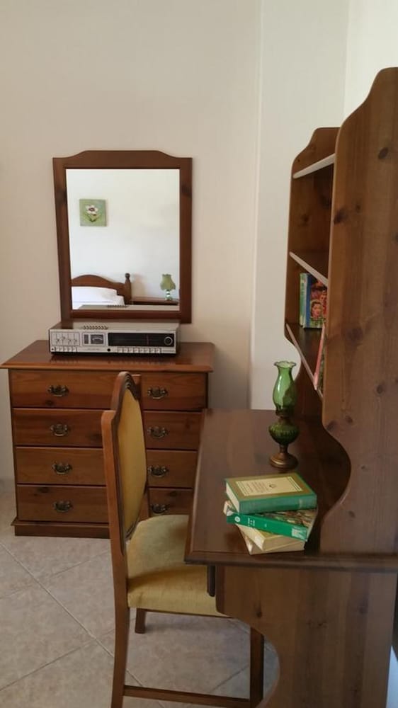 B&b Rooms Urzulei