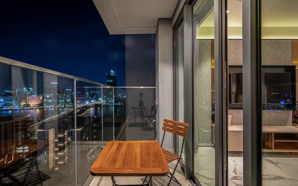 Metropole Crest Risidence