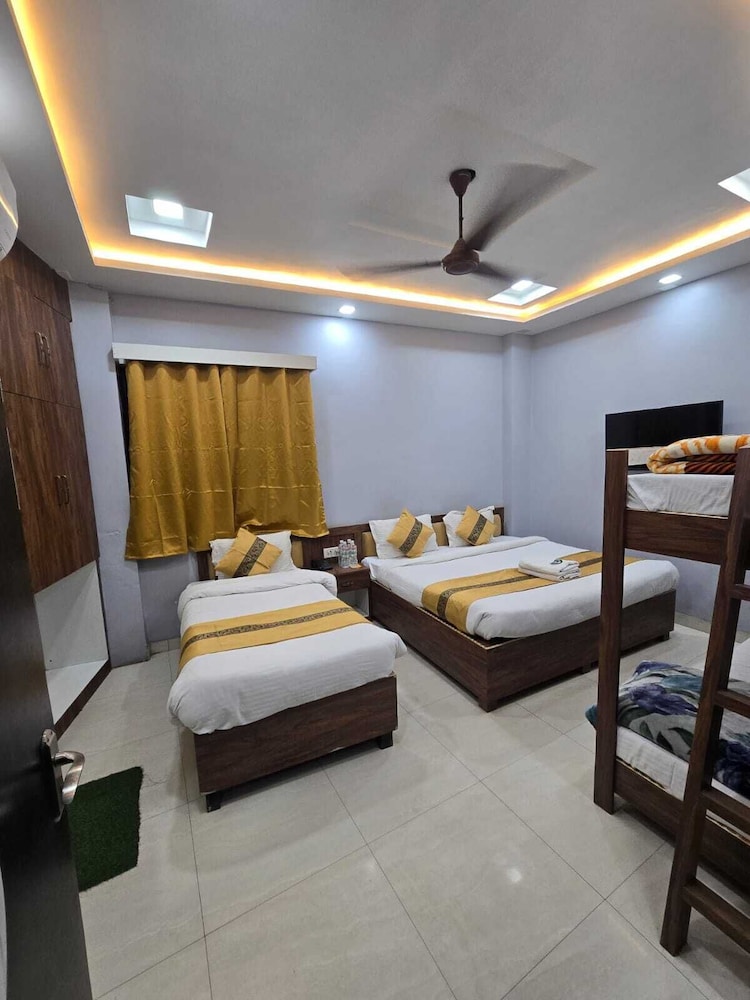Hotel Nanak Place