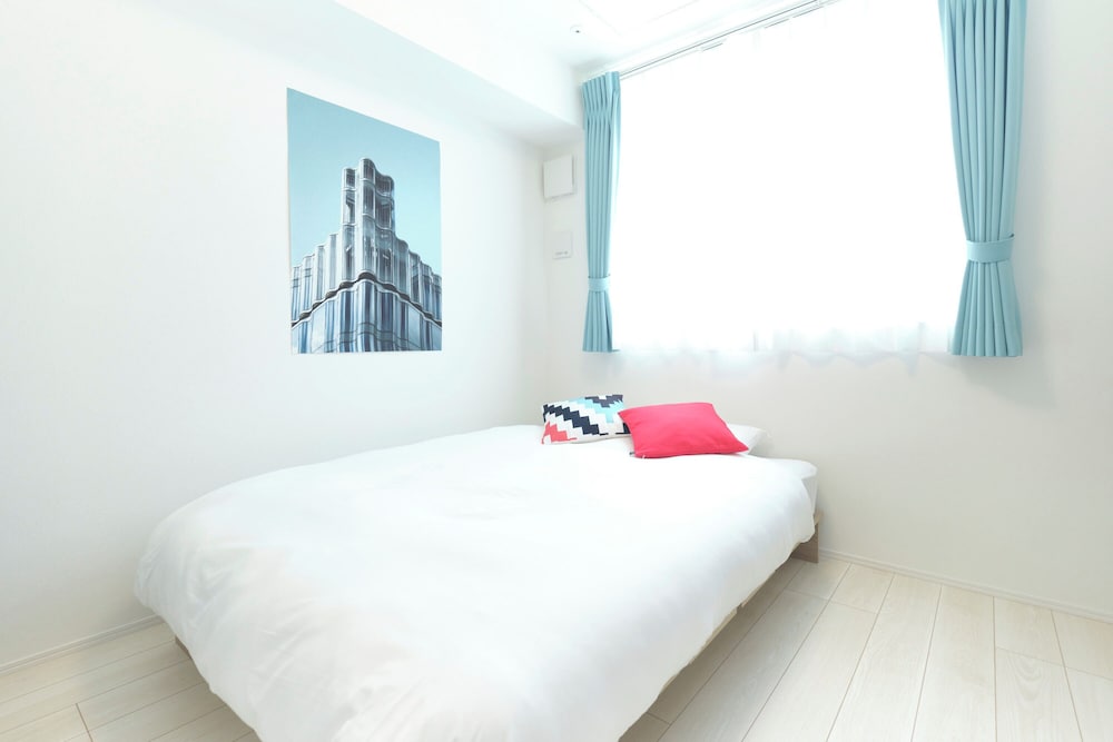 Sugamo Green Heights by Tranova