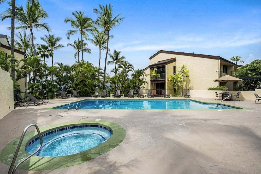 Ocean and Golf Course Views - Top Floor -vrkcv