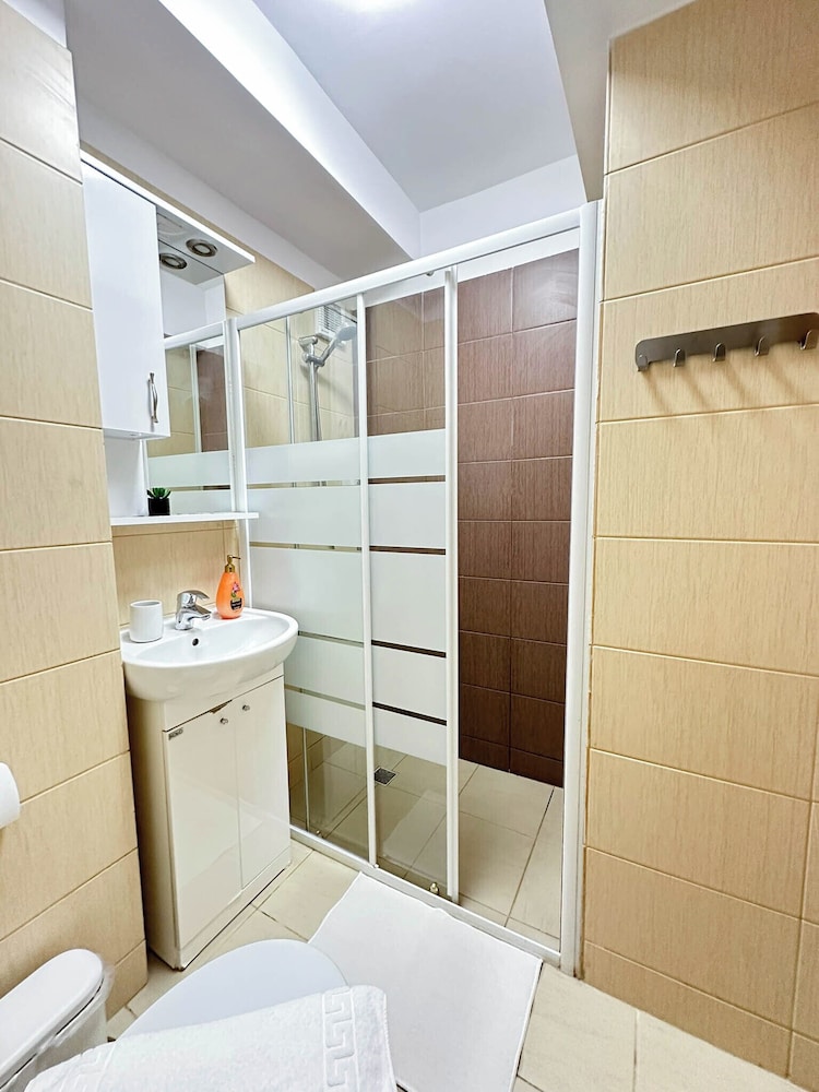 Sunrise Apartments City Center