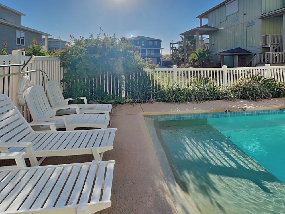 Brew Lagoon by Silver Sands Vacation Rentals